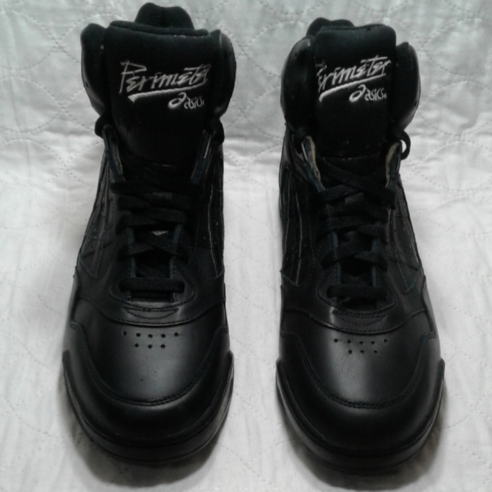 Asics basketball shoes vintage black hi top sz 12